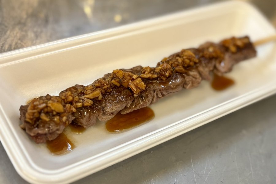 ザクザクにんにくハラミ串