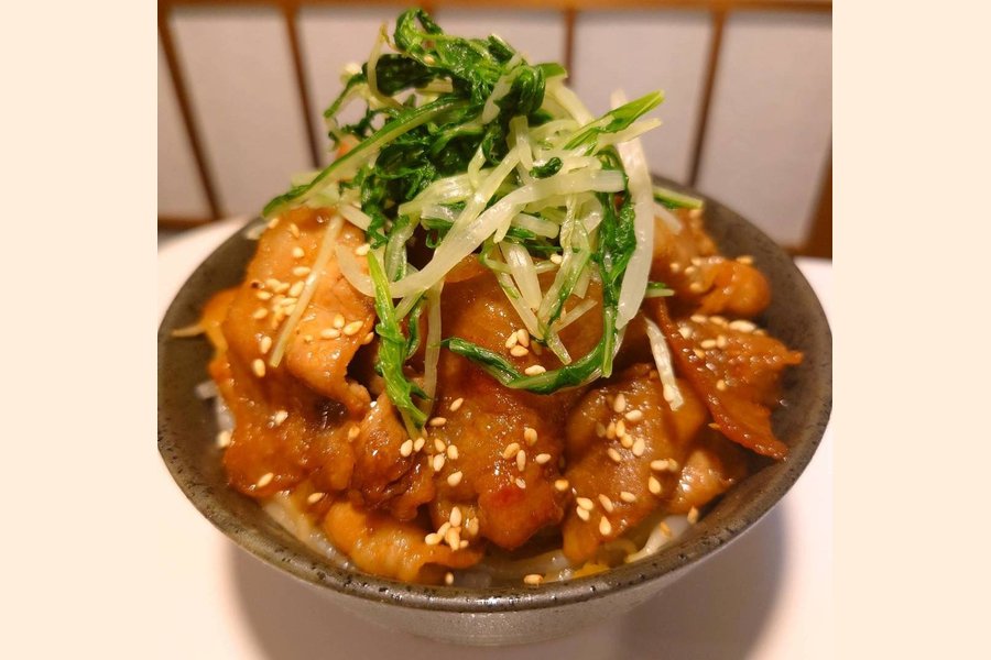 ダイニングキッチン吉えもん