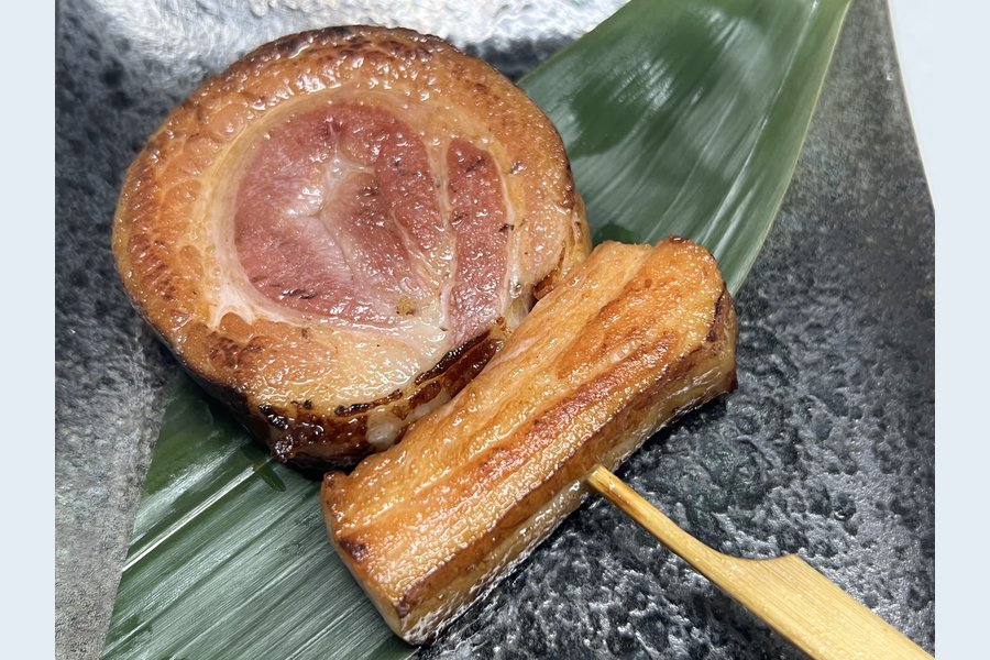 ぶ厚切りロールベーコン